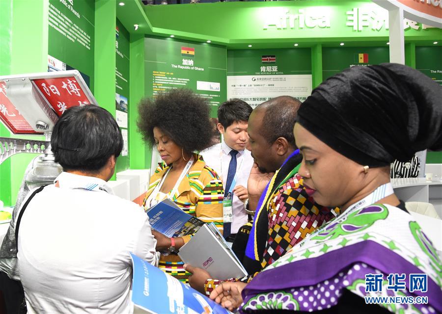 （新華全媒頭條&middot;圖文互動）（1）風勁帆懸 百舸爭流&mdash;&mdash;從&ldquo;京交會&rdquo;看中國經(jīng)濟潛力和前景