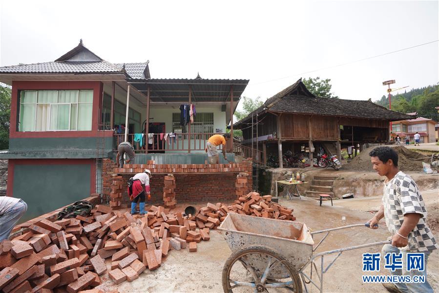 （直過(guò)民族脫貧攻堅(jiān)&middot;圖文互動(dòng)）（3）&ldquo;人類(lèi)童年&middot;西盟佤部落&rdquo;成長(zhǎng)記