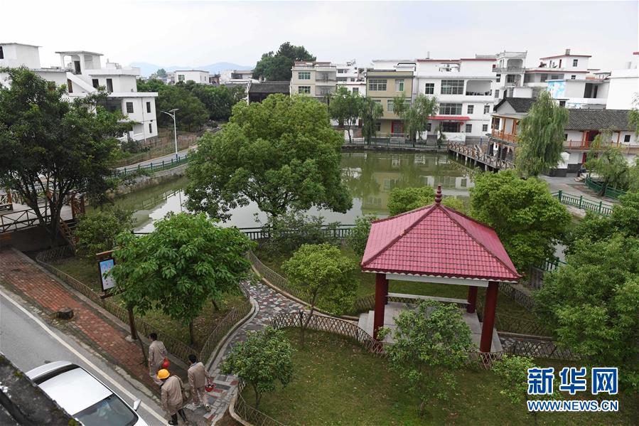 （新華全媒頭條&middot;壯麗70年&middot;奮斗新時(shí)代&mdash;&mdash;共和國發(fā)展成就巡禮&middot;圖文互動）（3）不渝的初心 壯麗的答卷&mdash;&mdash;革命老區(qū)江西70年發(fā)展巡禮