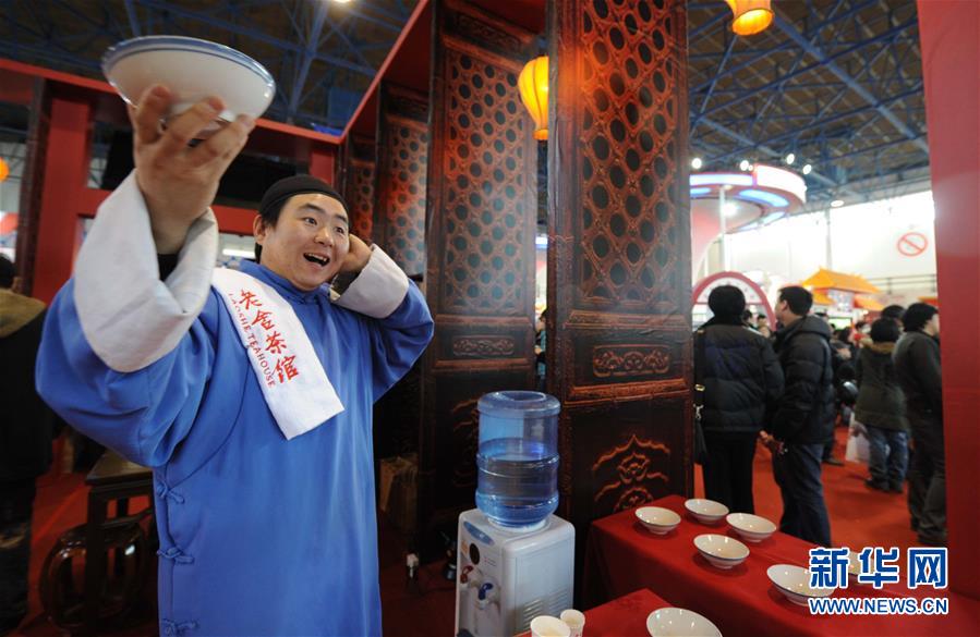 （新華全媒頭條&middot;圖文互動(dòng)）（3）億萬人民的奮斗史詩&mdash;&mdash;獻(xiàn)給共和國70年光輝歷史的創(chuàng)造者