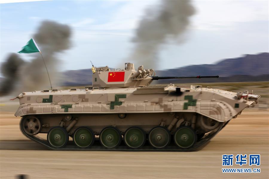 （圖文互動(dòng)）（5）&ldquo;國(guó)際軍事比賽-2019&rdquo;：中國(guó)參賽隊(duì)刷新&ldquo;蘇沃洛夫突擊&rdquo;步戰(zhàn)車組單車賽紀(jì)錄