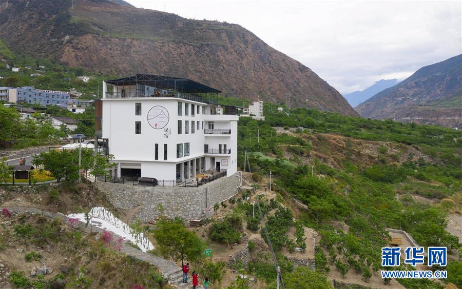 （新華全媒頭條&middot;壯麗70年&middot;奮斗新時(shí)代&mdash;&mdash;記者再走長(zhǎng)征路&middot;圖文互動(dòng)）（2）紅色的山河 綠色的家園&mdash;&mdash;川滇紅軍長(zhǎng)征沿線(xiàn)見(jiàn)聞