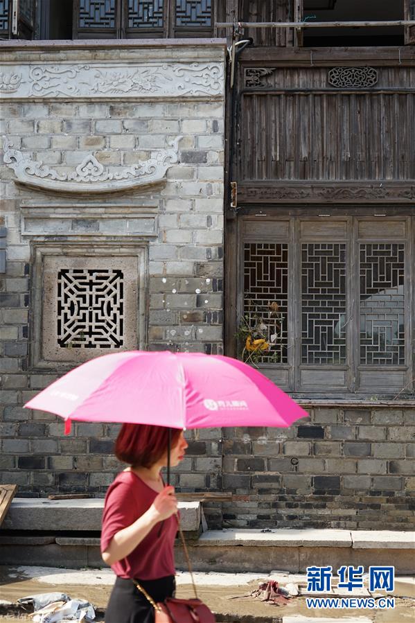 （關(guān)注&ldquo;利奇馬&rdquo;&middot;圖文互動(dòng)）（1）古城洪災(zāi) 八方馳援&mdash;&mdash;洪水災(zāi)害下的浙江臨?，F(xiàn)場(chǎng)目擊