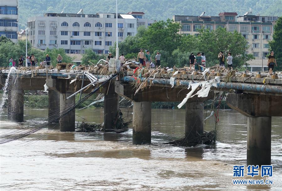 （關(guān)注&ldquo;利奇馬&rdquo;&middot;圖文互動(dòng)）（5）古城洪災(zāi) 八方馳援&mdash;&mdash;洪水災(zāi)害下的浙江臨?，F(xiàn)場(chǎng)目擊