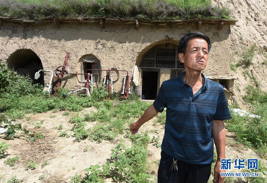 （新華全媒頭條&middot;壯麗70年&middot;奮斗新時代&mdash;&mdash;記者再走長征路&middot;圖文互動）（2）紅星，從這里照耀中國&mdash;&mdash;陜北見證中國革命的歷史轉(zhuǎn)折