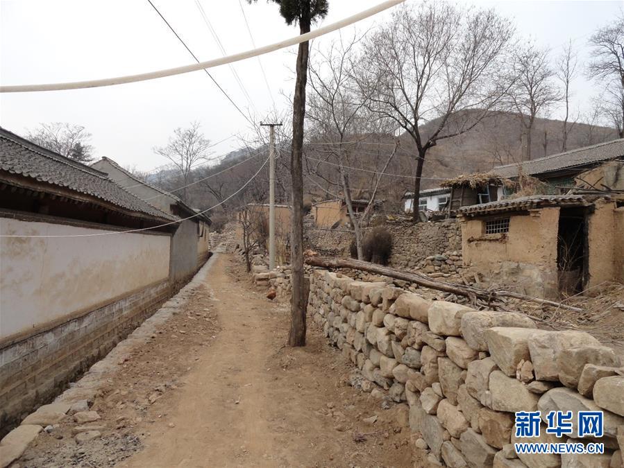 （集中連片特困地區(qū)貧困村調(diào)研行&middot;圖文互動）（4）只要有信心，黃土變成金&mdash;&mdash;河北阜平縣駱駝灣村和顧家臺村脫貧調(diào)查