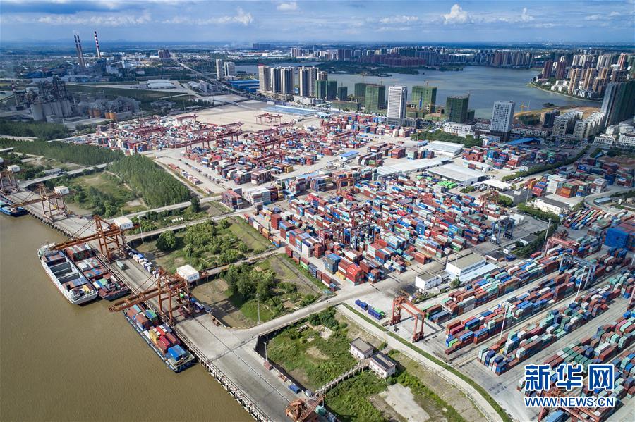 （新華全媒頭條&middot;圖文互動(dòng)）（16）中國道路越走越寬廣&mdash;&mdash;社會(huì)主義中國實(shí)踐啟示錄