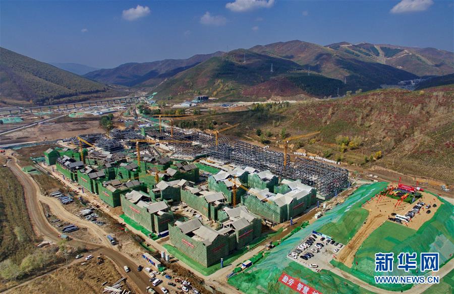 (體育)(2)2022年北京冬奧會張家口冬奧村主體結(jié)構(gòu)正式封頂