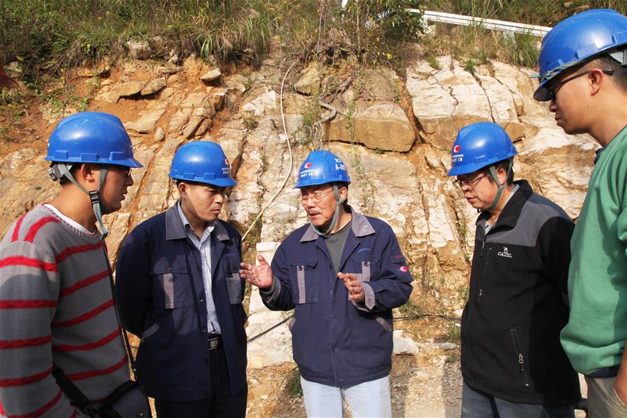 (壯麗70年·奮斗新時(shí)代——共和國(guó)榮光·圖文互動(dòng))(3)南仁東:夢(mèng)圓“天眼” 魂歸宇宙