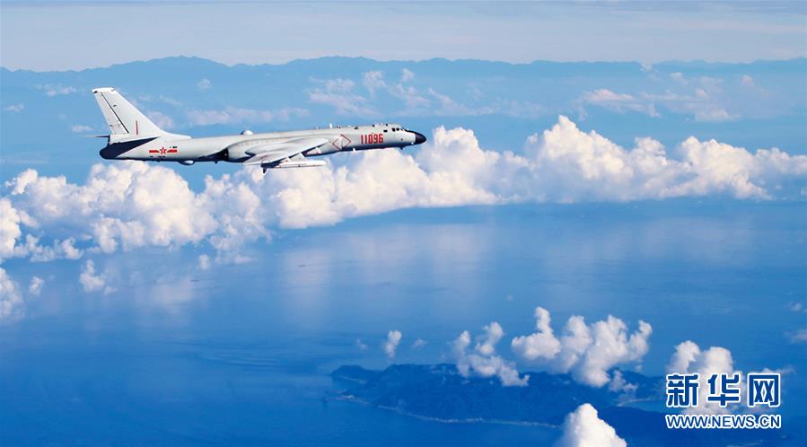 （新華全媒頭條&middot;人民空軍70年&middot;圖文互動）（7）陽光照耀奮飛的航程&mdash;&mdash;黨中央、中央軍委和習(xí)主席關(guān)心人民空軍建設(shè)發(fā)展紀實