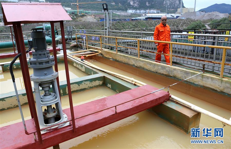 （四中全會精神在基層&middot;圖文互動(dòng)）（3）烏江清，貴州興&mdash;&mdash;貴州第一大河烏江治污記