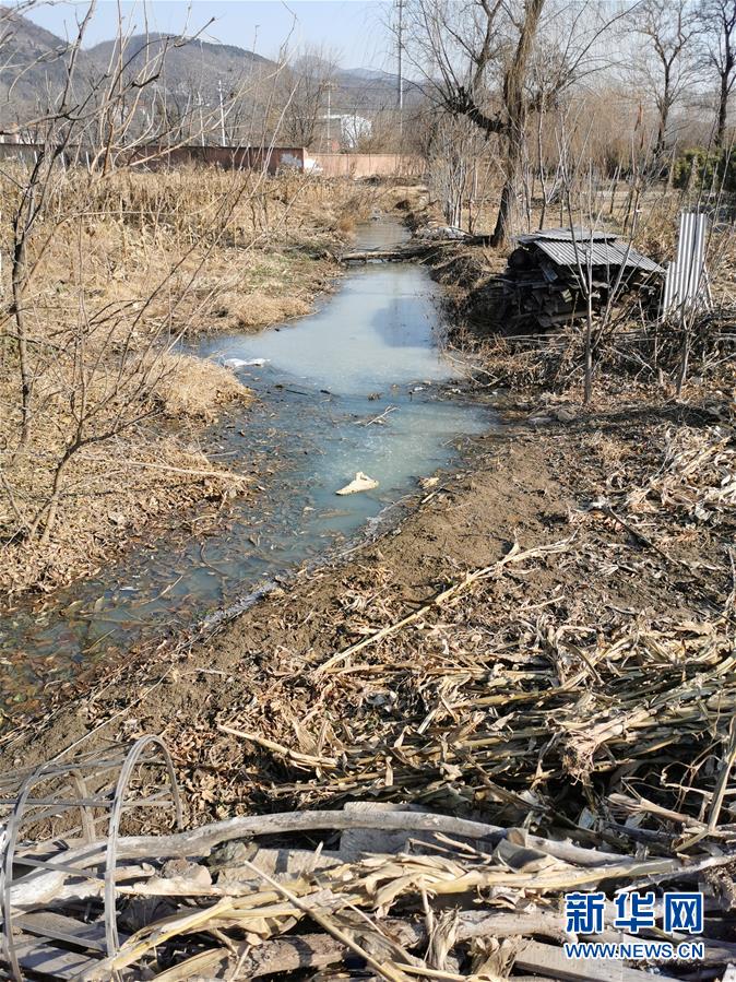 （新華調(diào)查&middot;國(guó)務(wù)院農(nóng)村人居環(huán)境大檢查&middot;圖文互動(dòng)）（2）農(nóng)村生活污水何處去？&mdash;&mdash;農(nóng)村污水治理&ldquo;梗阻&rdquo;現(xiàn)象調(diào)查