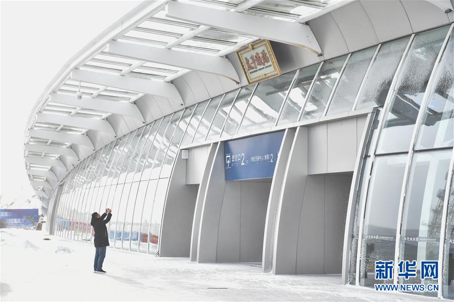 （新華全媒頭條&middot;圖文互動）（2）百年跨越，逐夢京張&mdash;&mdash;寫在京張高鐵開通暨中國高鐵突破3.5萬公里之際