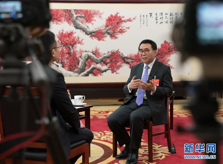 （兩會&middot;圖文互動）（2）全國人大代表、中科院院長白春禮：打破關(guān)鍵核心技術(shù)&ldquo;瓶頸&rdquo;