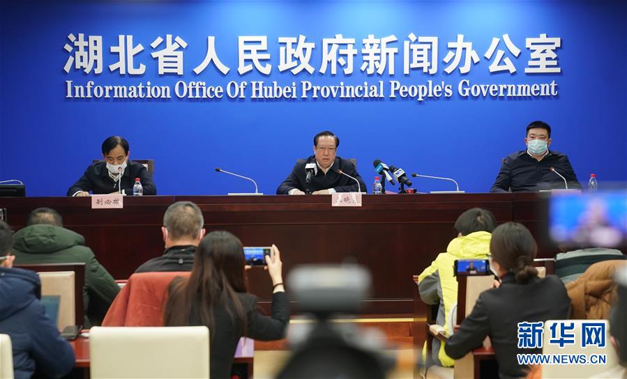 （新華全媒頭條&middot;圖文互動(dòng)）（29）萬眾一心迎挑戰(zhàn) 眾志成城戰(zhàn)疫情&mdash;&mdash;全國總動(dòng)員打響疫情防控阻擊戰(zhàn)紀(jì)實(shí)