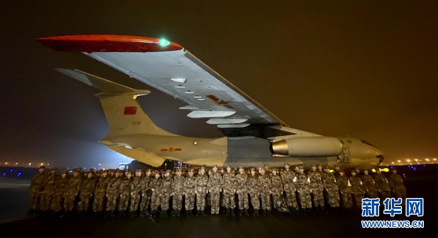 （新華全媒頭條&middot;圖文互動）（5）新華社評論員：危難時刻，黨員干部要挺身而出&mdash;&mdash;論堅決打贏疫情防控阻擊戰(zhàn)