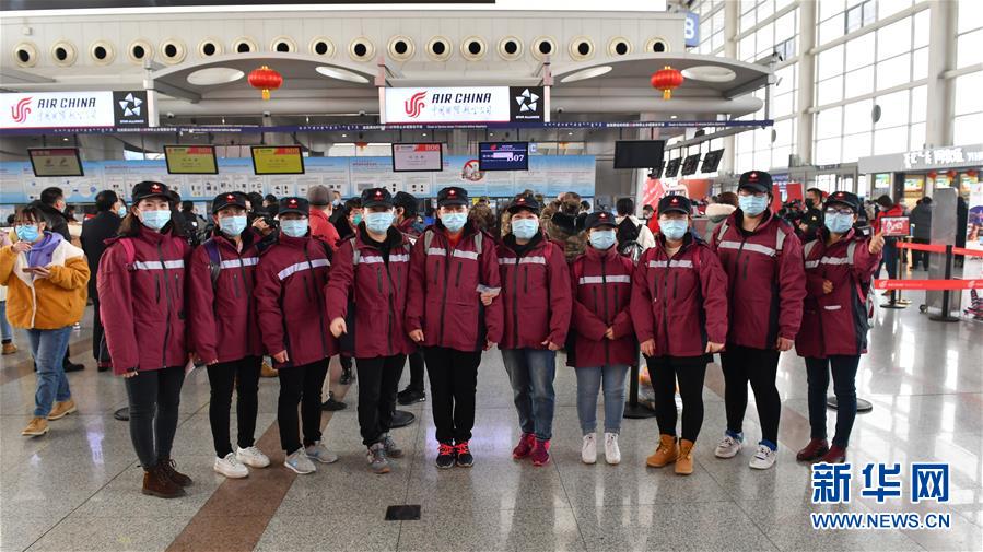 （新華全媒頭條&middot;圖文互動）（5）黨旗，高高飄揚(yáng)在防控疫情斗爭第一線&mdash;&mdash;各級黨組織和廣大黨員干部投身疫情防控阻擊戰(zhàn)紀(jì)實(shí)