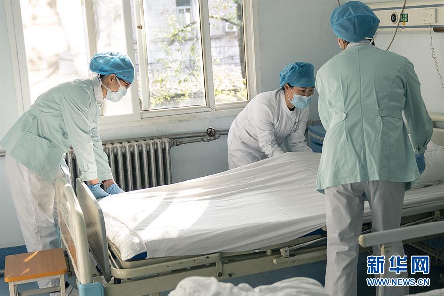 （新華全媒頭條&middot;圖文互動(dòng)）（10）著力治，加力控，全力防&mdash;&mdash;武漢防控疫情最新熱點(diǎn)追蹤