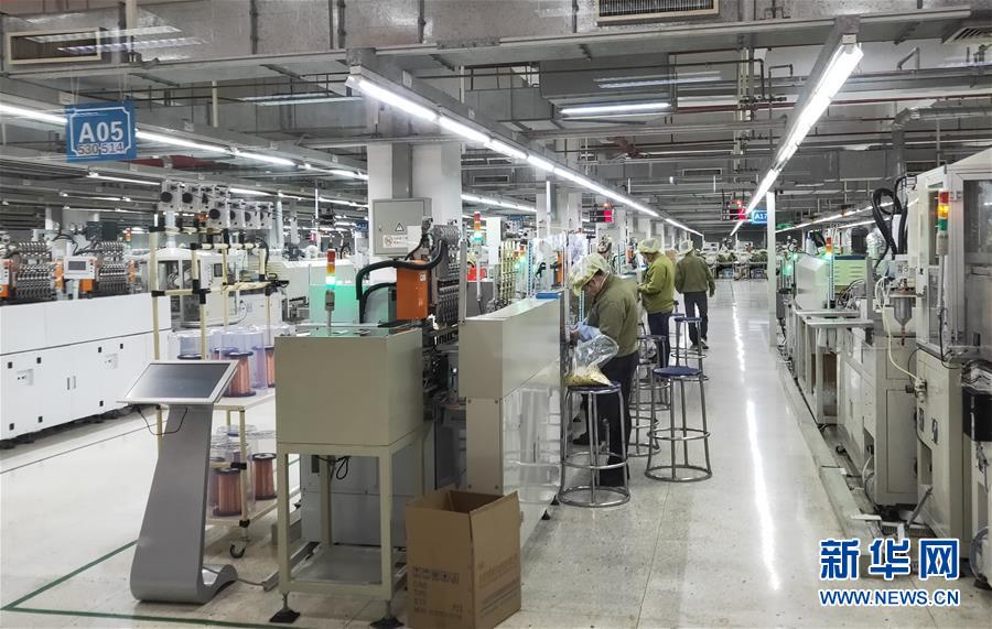 （來(lái)自經(jīng)濟(jì)前沿的故事&middot;企業(yè)復(fù)工復(fù)產(chǎn)&middot;圖文互動(dòng)）（1）看1500多名工人是如何復(fù)工的？&mdash;&mdash;湖南郴州一家企業(yè)復(fù)工目擊記 