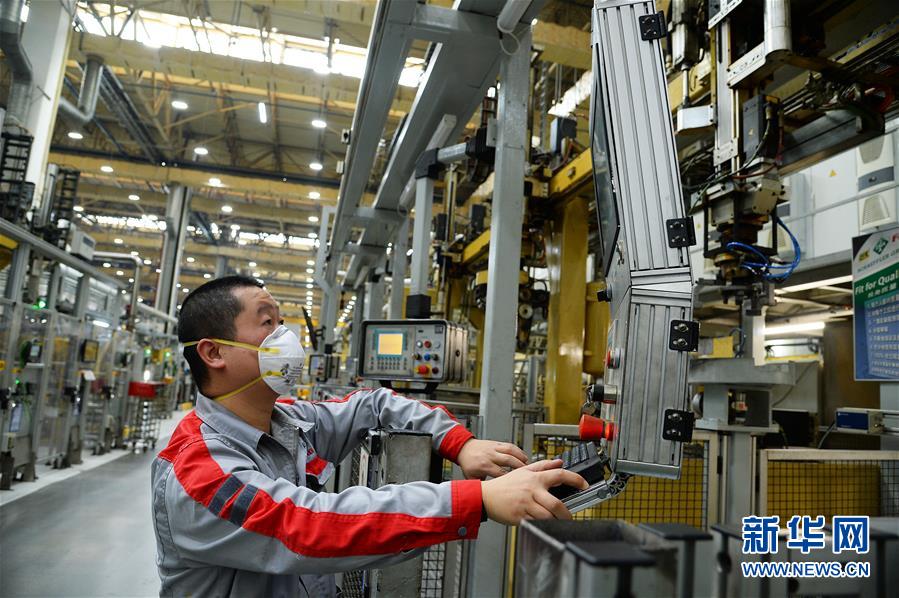 #（來自經(jīng)濟前沿的故事&middot;企業(yè)復工復產(chǎn)&middot;圖文互動)（1）&ldquo;陽光總在風雨后&rdquo;&mdash;&mdash;制造業(yè)大省江蘇開啟有序復工