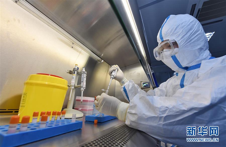 （新華全媒頭條&middot;圖文互動）（17）滄海橫流顯本色　戰(zhàn)&ldquo;疫&rdquo;一線黨旗紅&mdash;&mdash;全國各領(lǐng)域基層黨組織和廣大黨員奮力打好疫情防控阻擊戰(zhàn)