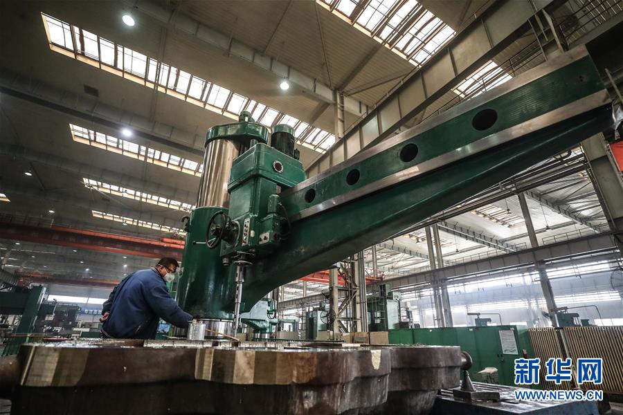 （圖文互動）（6）科學(xué)有序開復(fù)工 政企攜手渡難關(guān)&mdash;&mdash;東北部分重點(diǎn)企業(yè)開復(fù)工見聞