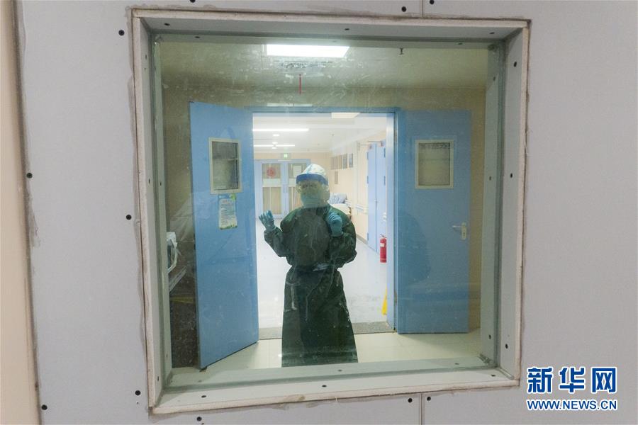 （新華全媒頭條&middot;圖文互動(dòng)）（9）&ldquo;與國(guó)家同舟，與人民共濟(jì)&rdquo;&mdash;&mdash;新冠肺炎重癥救治同濟(jì)醫(yī)院戰(zhàn)&ldquo;疫&rdquo;直擊