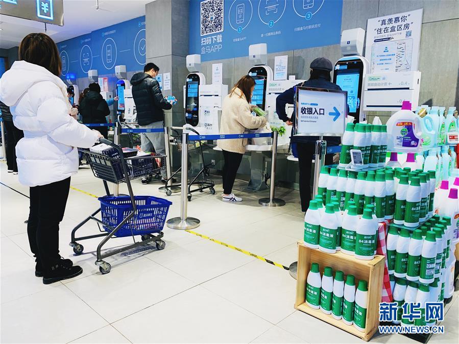 （圖文互動(dòng)）（2）吃粉擼串，商圈&ldquo;打卡&rdquo;，動(dòng)車出廠&mdash;&mdash;湖南&ldquo;標(biāo)簽&rdquo;復(fù)蘇記