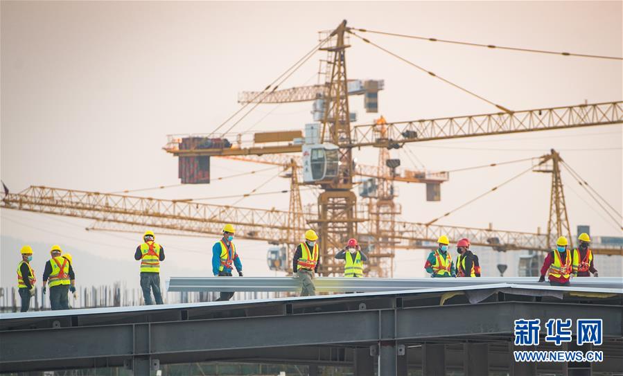 （新華全媒頭條&middot;圖文互動(dòng)）（2）將戰(zhàn)&ldquo;疫&rdquo;進(jìn)行到底！&mdash;&mdash;寫(xiě)在武漢疫情防控的關(guān)鍵階段