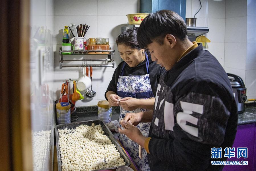 (圖文互動)(6)新春的期盼 別樣的藏歷年——西藏各族群眾迎接藏歷年見聞