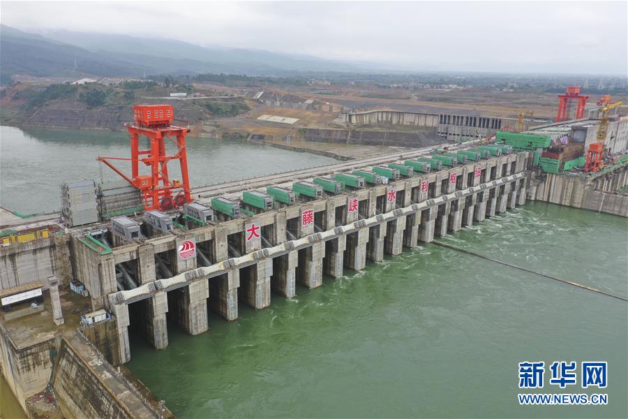 （抓好經濟發(fā)展 應對復雜局面&middot;圖文互動）（5）把疫情造成的損失降到最小&mdash;&mdash;廣西生產一線見聞