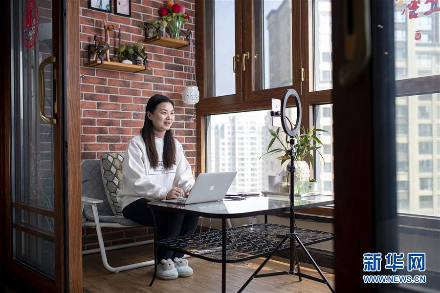 （在習近平新時代中國特色社會主義思想指引下&mdash;&mdash;新時代新作為新篇章&middot;習近平總書記關切事&middot;圖文互動）（8）高擎利劍驅(qū)疫魔&mdash;&mdash;科研攻關助力湖北戰(zhàn)&ldquo;疫&rdquo;記