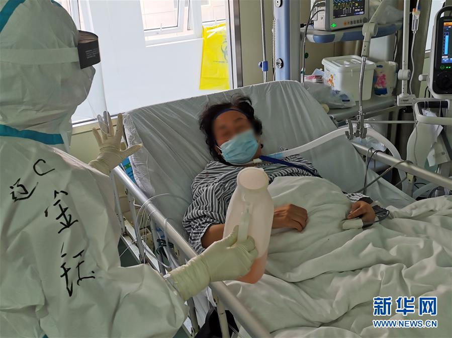 （一線抗疫群英譜&middot;圖文互動）（5）生命之光，溫暖&ldquo;無面之交&rdquo;&mdash;&mdash;記抗疫一線重癥監(jiān)護室90后護士金鈺 