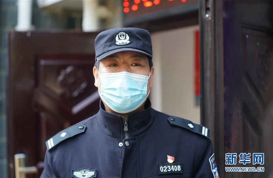 （新華全媒頭條）（2）在大考中交出合格答卷&mdash;&mdash;習(xí)近平總書記湖北武漢考察為打贏湖北保衛(wèi)戰(zhàn)、武漢保衛(wèi)戰(zhàn)指明方向