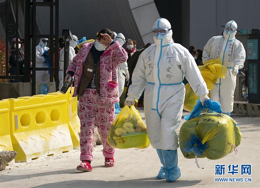 （新華全媒頭條&middot;圖文互動）（7）一鼓作氣，不勝不休！&mdash;&mdash;寫在疫情防控阻擊戰(zhàn)的關(guān)鍵時刻