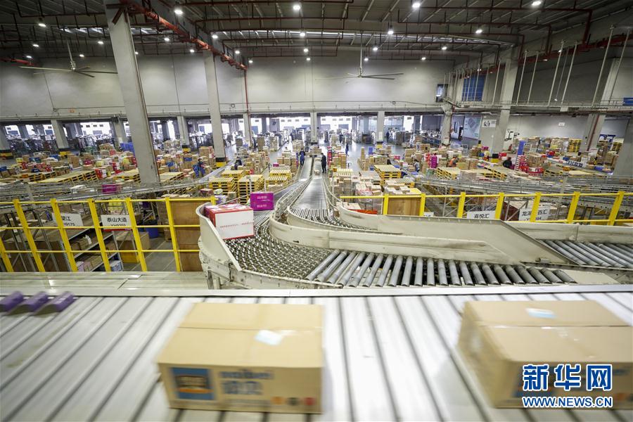 （新華全媒頭條&middot;圖文互動(dòng)）（9）春天，匯聚復(fù)蘇的力量&mdash;&mdash;寫在2020年首季中國(guó)經(jīng)濟(jì)收官之際