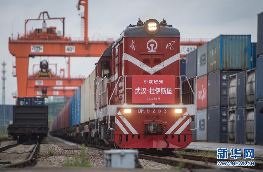 （新華全媒頭條&middot;圖文互動(dòng)）（13）春天，匯聚復(fù)蘇的力量&mdash;&mdash;寫在2020年首季中國(guó)經(jīng)濟(jì)收官之際