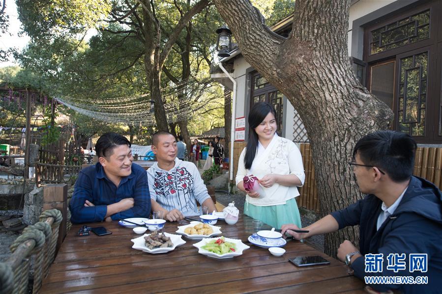 （在習(xí)近平新時(shí)代中國特色社會主義思想指引下&mdash;&mdash;新時(shí)代新作為新篇章&middot;習(xí)近平總書記關(guān)切事&middot;圖文互動）（5）在&ldquo;浙&rdquo;里看見美麗中國