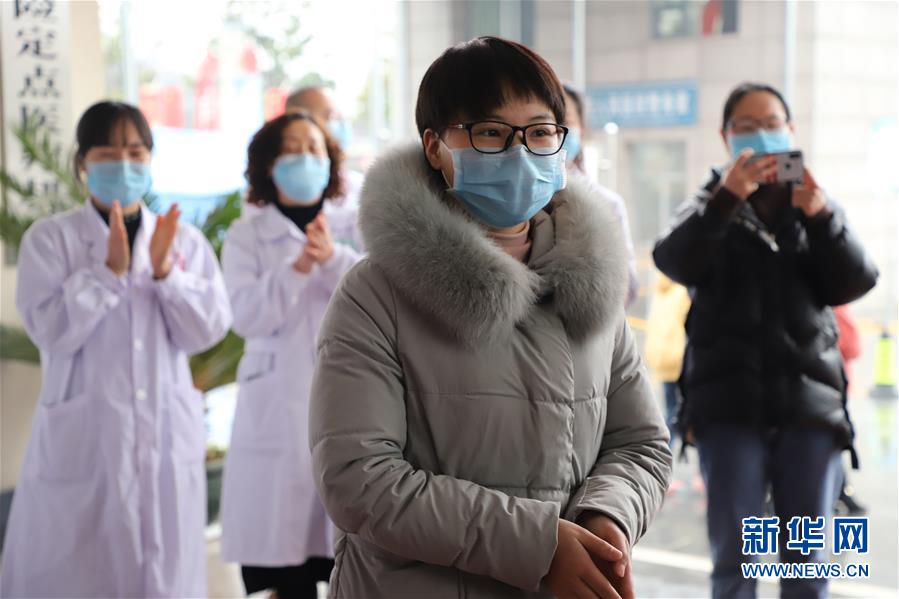 （一線抗疫群英譜&middot;圖文互動(dòng)）&ldquo;英雄妹妹&rdquo;杜富佳：雷場(chǎng)是哥哥的戰(zhàn)場(chǎng)，武漢是我的前線