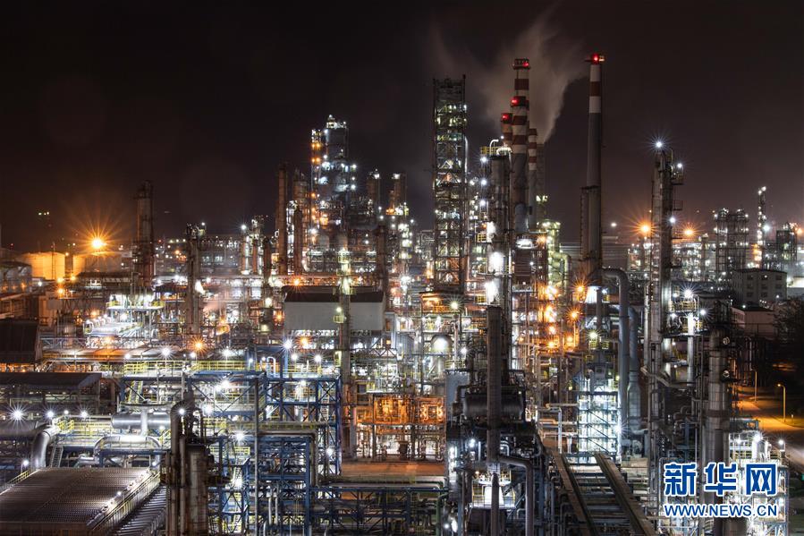 （新華全媒頭條&middot;圖文互動）（5）牢記囑托揚風(fēng)帆&mdash;&mdash;海南全面深化改革開放兩年間