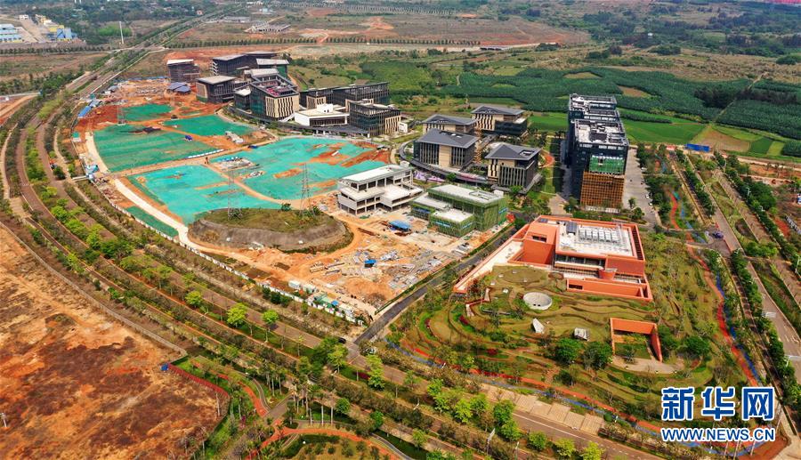 （新華全媒頭條&middot;圖文互動）（7）牢記囑托揚風(fēng)帆&mdash;&mdash;海南全面深化改革開放兩年間