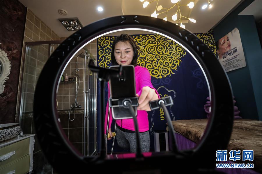 （在習(xí)近平新時代中國特色社會主義思想指引下&mdash;&mdash;新時代新作為新篇章&middot;習(xí)近平總書記關(guān)切事&middot;圖文互動）（1）打開生活的正確方式：更衛(wèi)生、更健康！