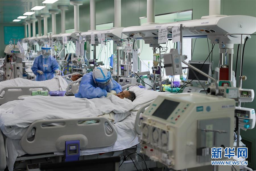 （新華全媒頭條&middot;圖文互動(dòng)）（1）上下同心，守望相助&mdash;&mdash;中國(guó)抗疫眾志成城的生動(dòng)實(shí)踐