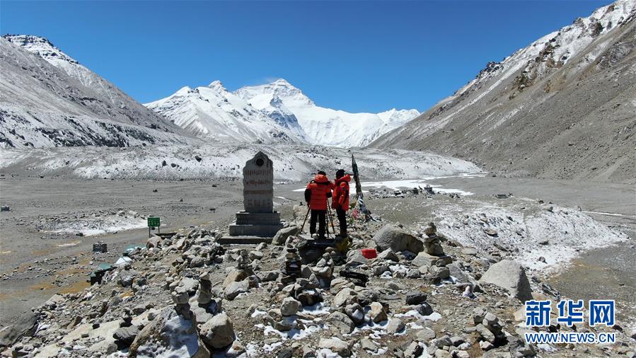 (2020珠峰高程測量·圖文互動(dòng))(2)一名測繪隊(duì)員眼中的兩次珠峰高程測量