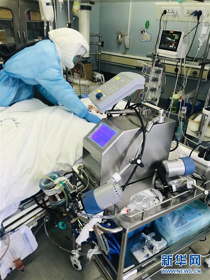 （新華全媒頭條&middot;圖文互動）（4）&ldquo;我看不見你的樣子，但我知道你是誰&rdquo;&mdash;&mdash;寫在國際護士節(jié)來臨之際