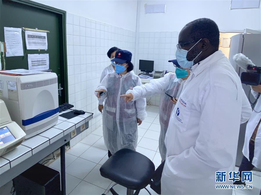 （新華全媒頭條&middot;圖文互動(dòng)）（13）&ldquo;始終把人民群眾生命安全和身體健康放在第一位&rdquo;&mdash;&mdash;中國抗疫彰顯&ldquo;生命至上、人民至上&rdquo;理念