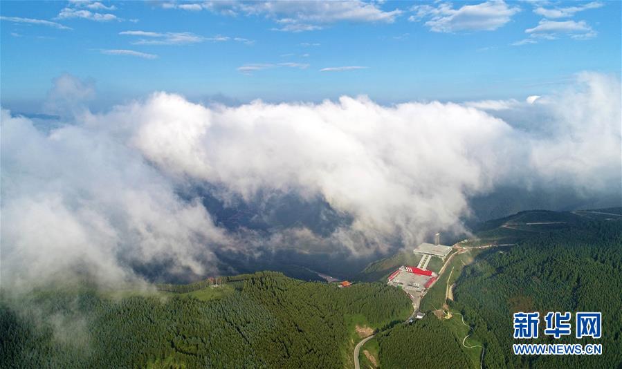 （在習(xí)近平新時(shí)代中國(guó)特色社會(huì)主義思想指引下&mdash;&mdash;新時(shí)代新作為新篇章&middot;習(xí)近平總書記關(guān)切事&middot;圖文互動(dòng)）（1）六盤山下的誓言&mdash;&mdash;來自寧夏的脫貧故事