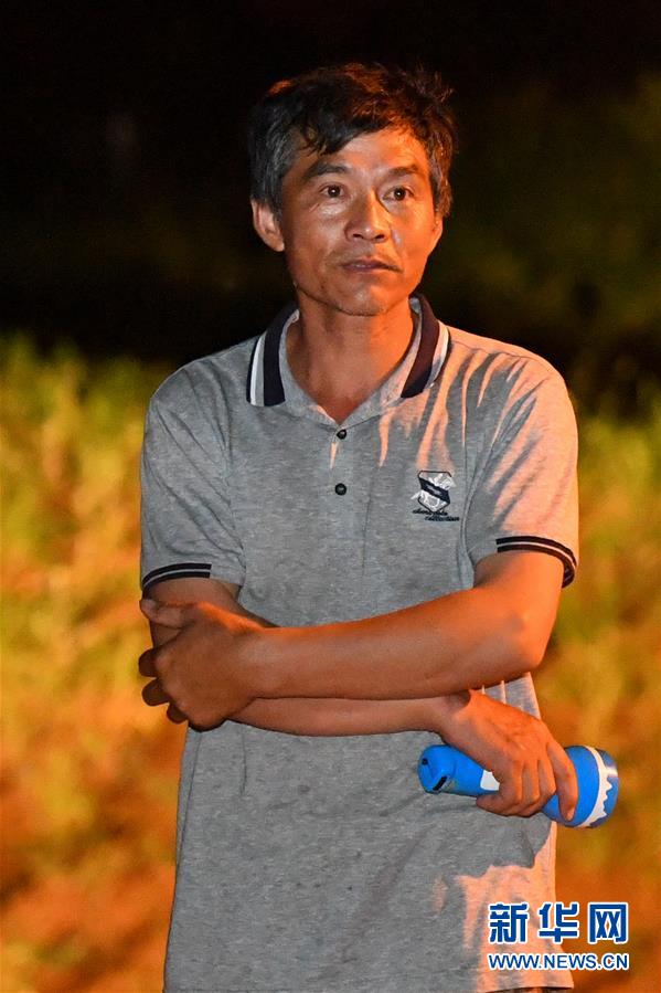 （防汛抗洪&middot;圖文互動）（3）&ldquo;保衛(wèi)家園，誰都不能是旁觀者&rdquo;&mdash;&mdash;夜訪洞庭湖大堤防汛一線