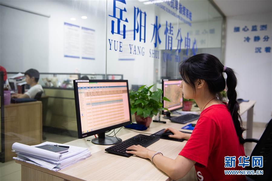 （防汛抗洪&middot;圖文互動(dòng)）（6）在大堤上成長(zhǎng)，為人民守護(hù)&mdash;&mdash;洪水中的青年&ldquo;生力軍&rdquo;