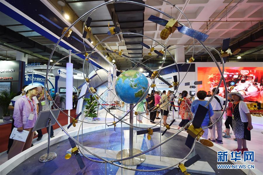 （新華全媒頭條&middot;圖文互動(dòng)）（6）中國北斗全球夢圓&mdash;&mdash;寫在北斗三號全球衛(wèi)星導(dǎo)航系統(tǒng)全面建成之際